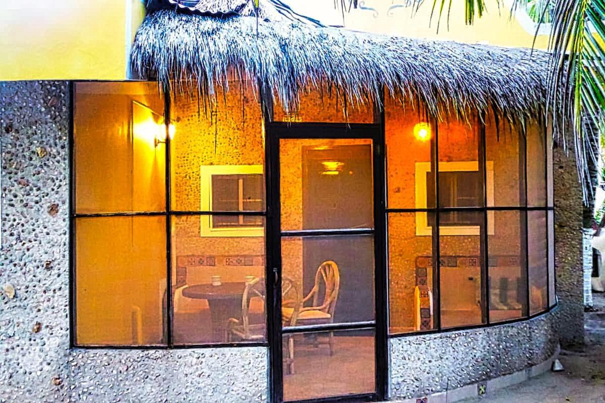 Antigua Lodge, 70 M From Sandy Beach เอลกูโย ภายนอก รูปภาพ